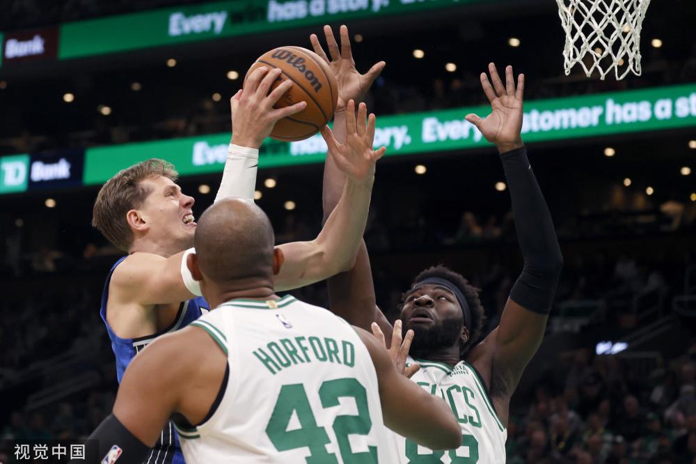 不仅像是在 不仅像是在