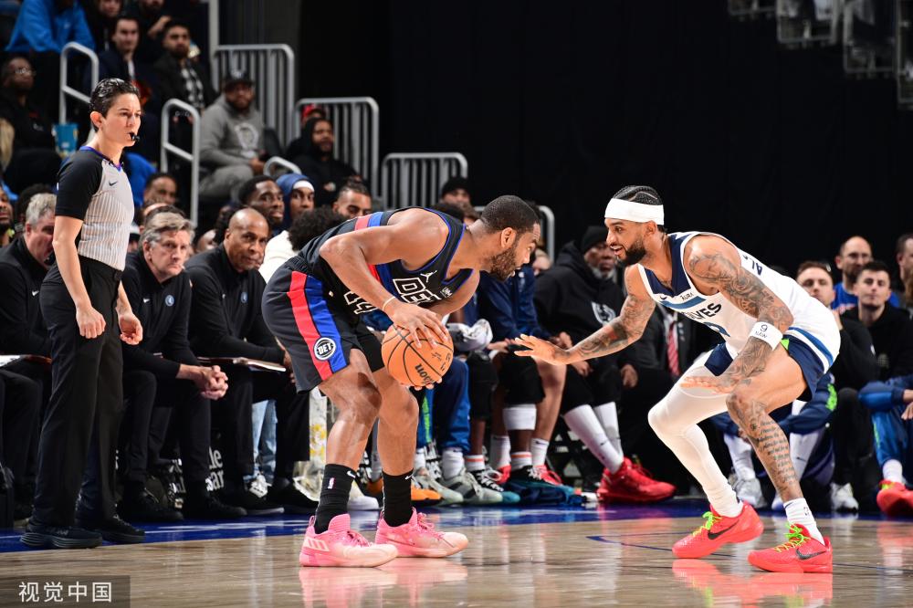 球队阵容均 球队阵容均